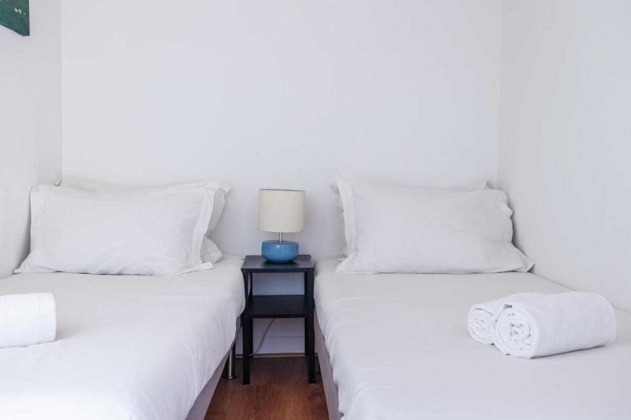 City Center Apt In Lively Bairro Alto! Lisboa 外观 照片