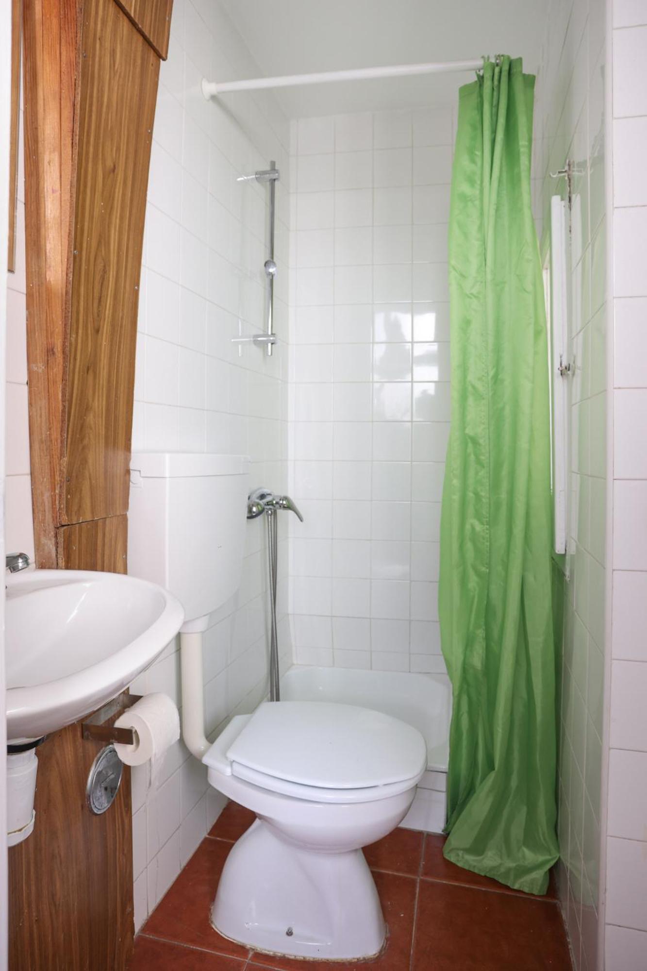 City Center Apt In Lively Bairro Alto! Lisboa 外观 照片