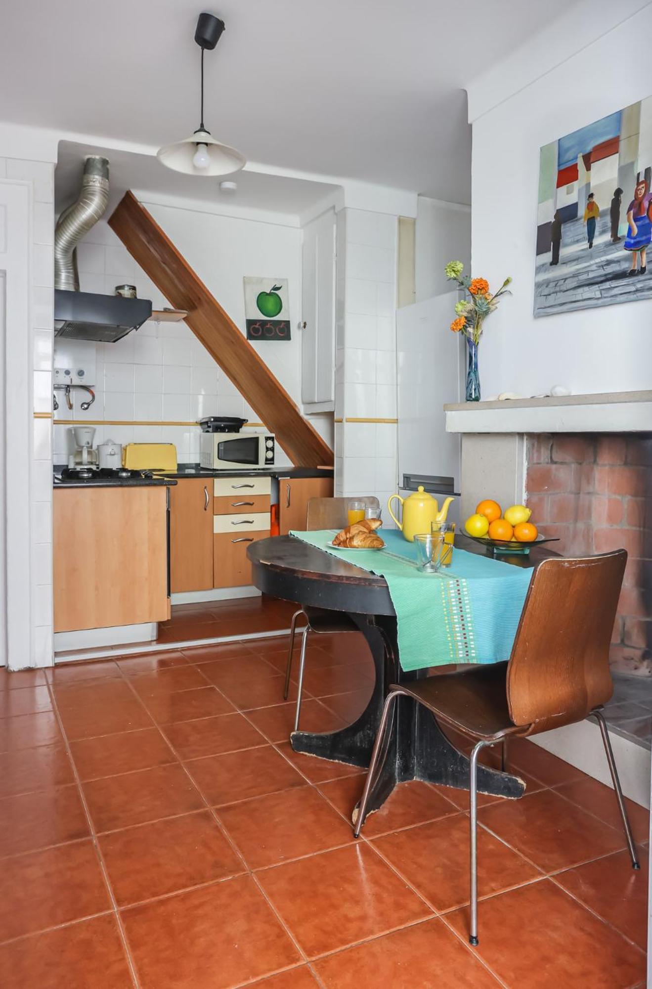 City Center Apt In Lively Bairro Alto! Lisboa 外观 照片