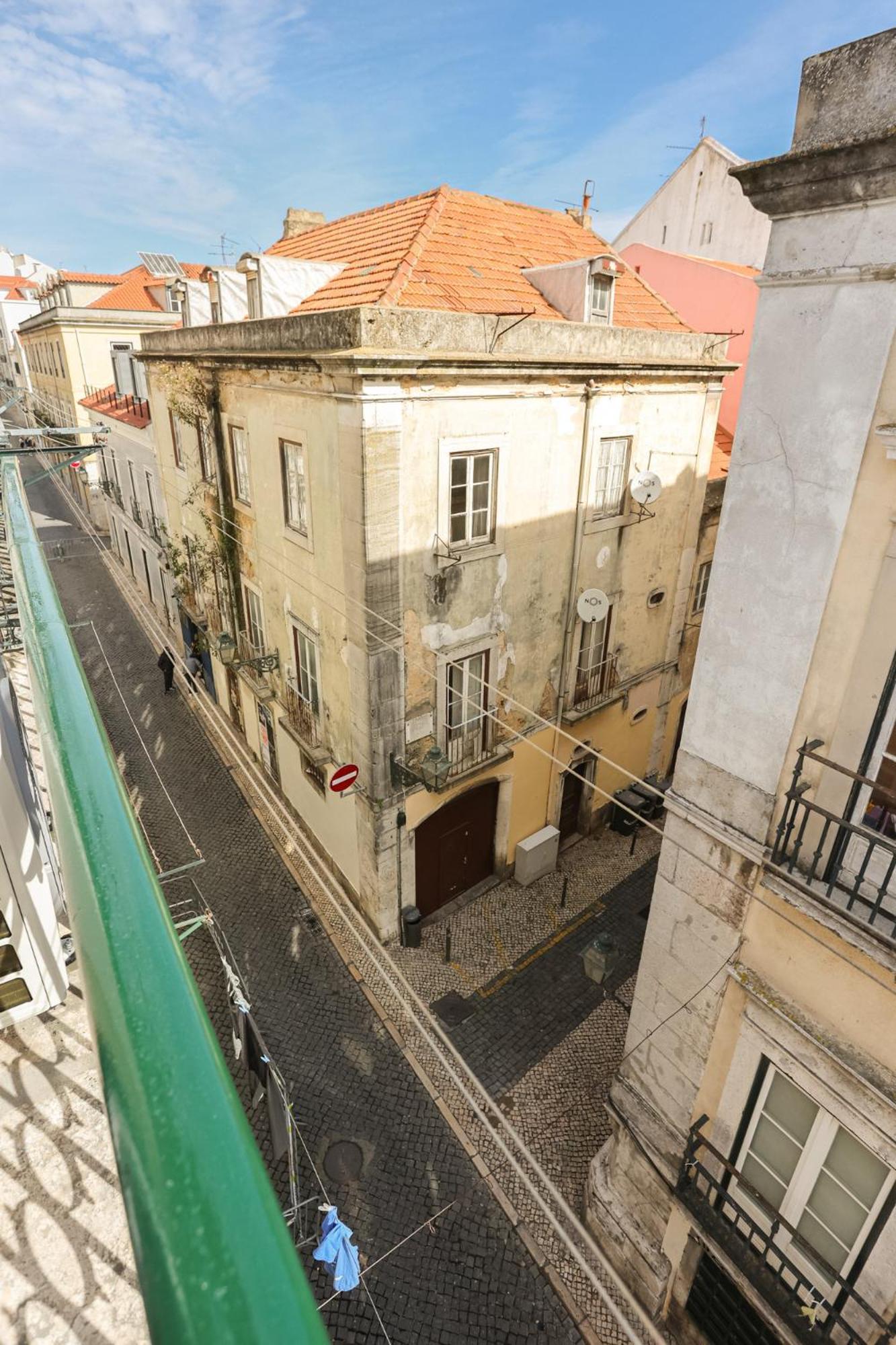 City Center Apt In Lively Bairro Alto! Lisboa 外观 照片